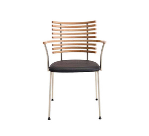 GM 4106 Tiger Arm Chair, Oak， Leather Naver Select Black